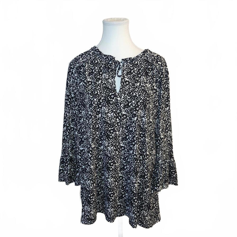 Croft & Barrow Women's Black and White Floral Blouse XXL